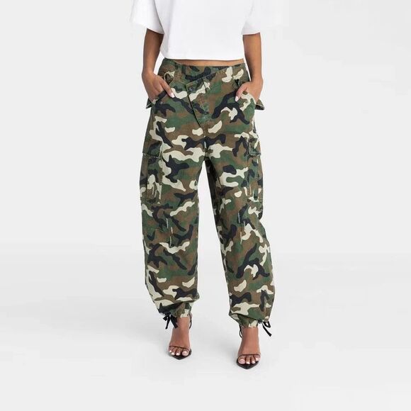 KBB by KAHLANA Women's Mid-Rise Straight Leg 'The Cargo Jogger' Camo XXL NWOT - Picture 1 of 7